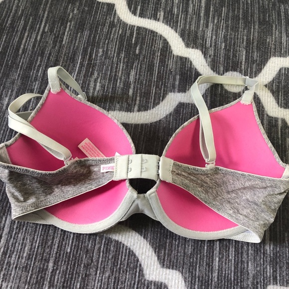 Pink Victoria’s Secret Wear Everywhere T-Shirt Lightly Lined Bra 32D EUC - Picture 2 of 5